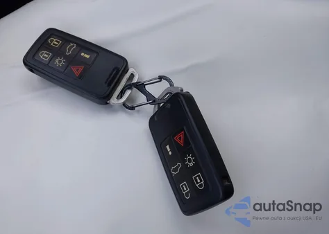 2013 Volvo S60 T5/T5 Platinum/T5 Premier/T5 Premier Plus z USA, uszkodzony, nr VIN YV1612FH6D2233322